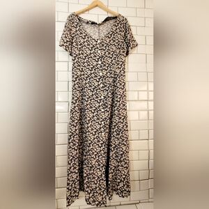 Made In America Ladies Short Sleeve Button Down Front Midi Style A Line Dress Na